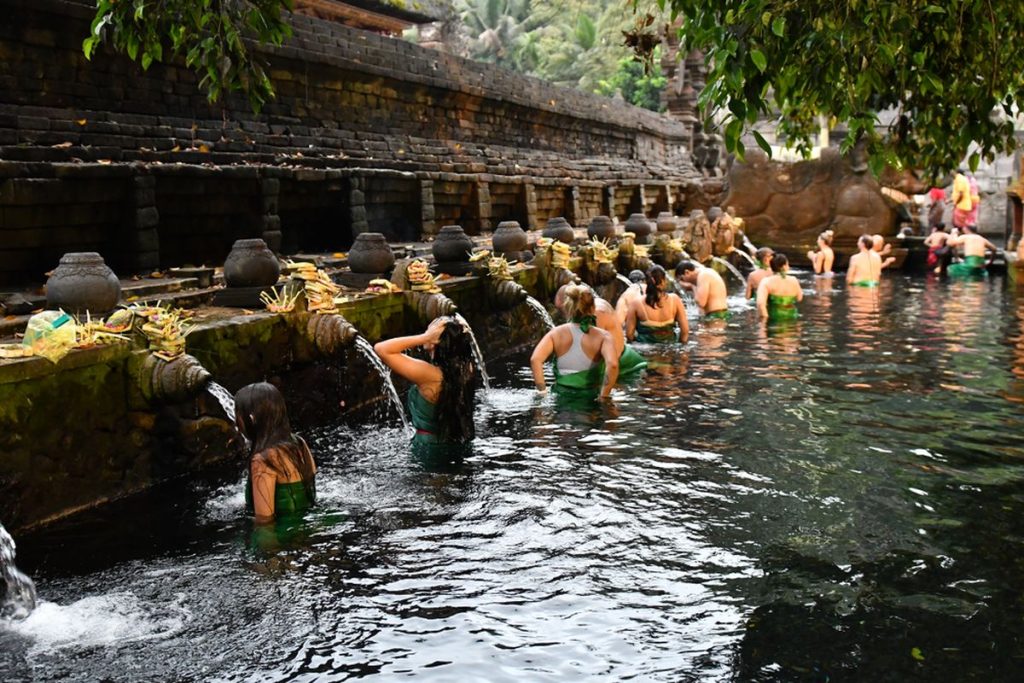 Tampak Siring